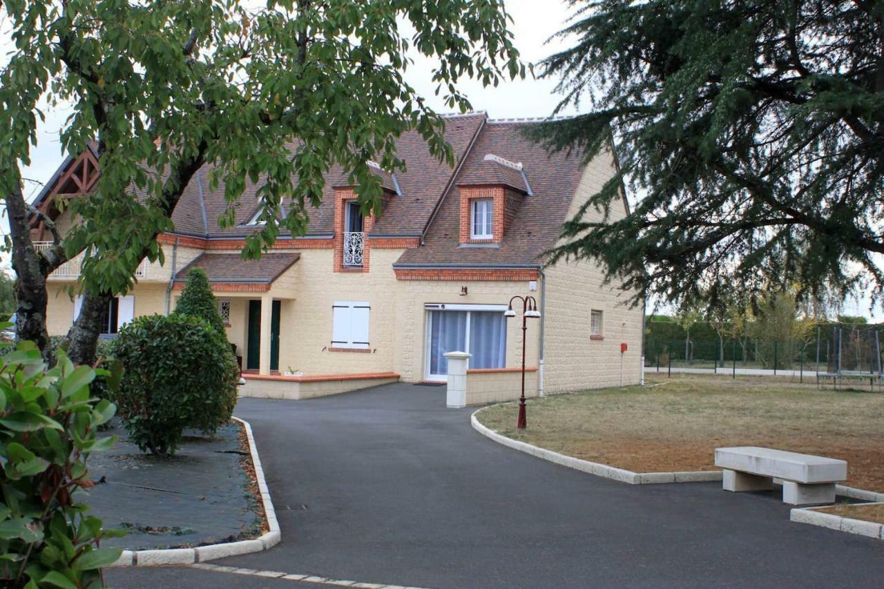 Logement Entre Chambord Et Le Zoo De Beauval Apartament Contres  Zewnętrze zdjęcie